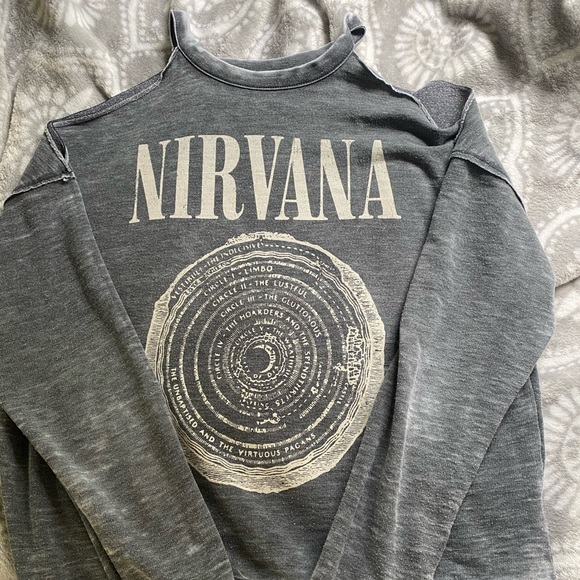 AE Nirvana cutout sweater - Picture 2 of 4
